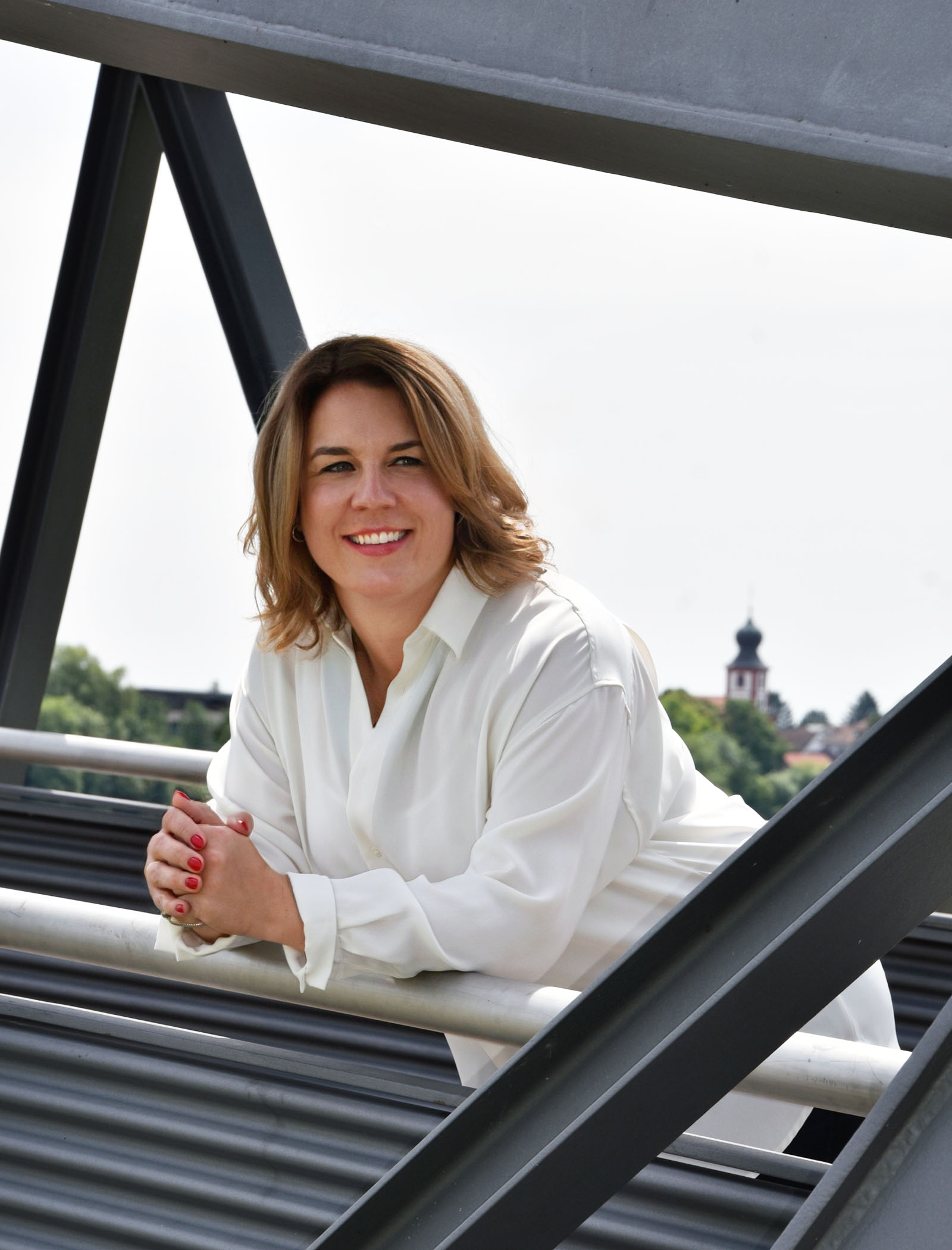 Julia Wachter Hintergrundbild